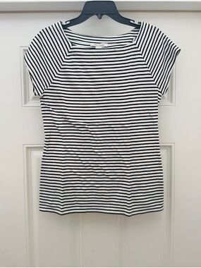 White House Black Market Women’s Black & White Striped Top Size M